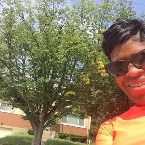 Meet your Posher, Joyce